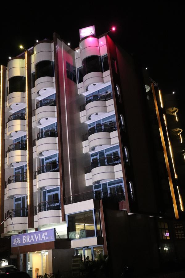 Bravia Eco Hotel Ломе Екстер'єр фото
