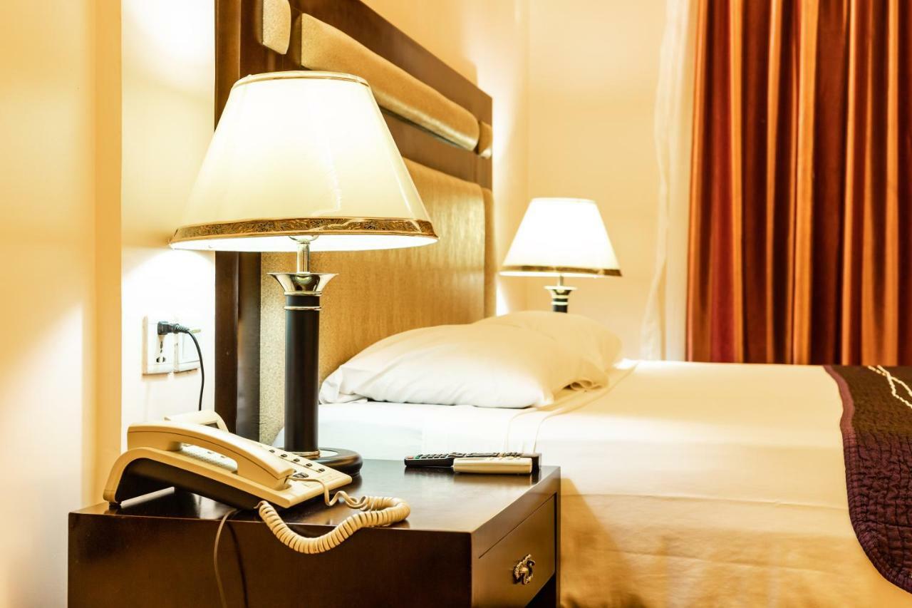 Bravia Eco Hotel Ломе Екстер'єр фото